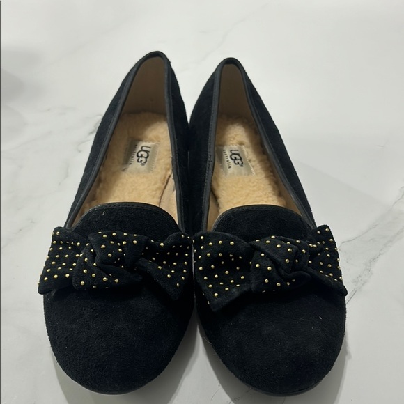 UGG Women's Black Suede Flats with Bow - Picture 1 of 5